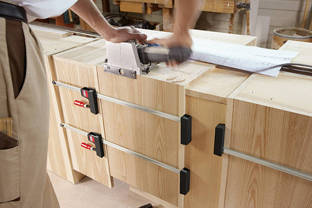Leichte Korpuszwinge Bessey UniKlamp UK