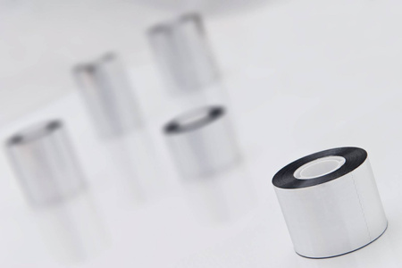 Aluminiumbedampftes Klebeband Parotec Alutec für verkleben von Alu-Dampfsperren