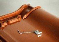 Seitenfalzklammer Nord II für Braas Betondachpfannen