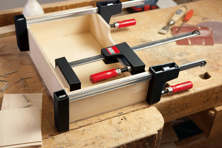 Leichte Korpuszwinge Bessey UniKlamp UK